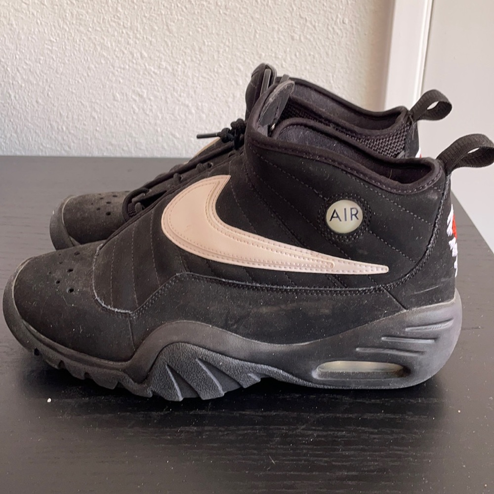 Nike Air Dennis Rodman